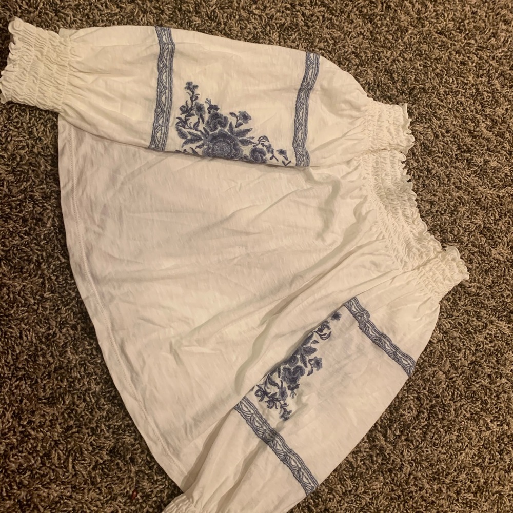 American Eagle Off-the-Shoulder Top